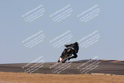 media/Feb-06-2025-Racers Edge (Thu) [[c17ed6f7b1]]/2-B Group/Session 4 End (Turn 10 Backside)/